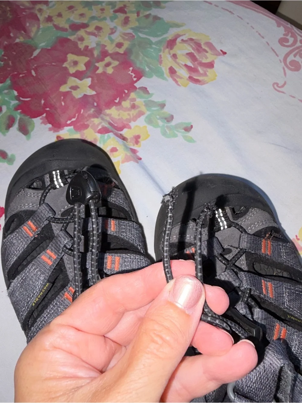Keen Newport Waterproof Youth Size 2 Sport Sandals Grey-see description